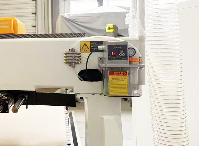 ATC wood router lubricate system